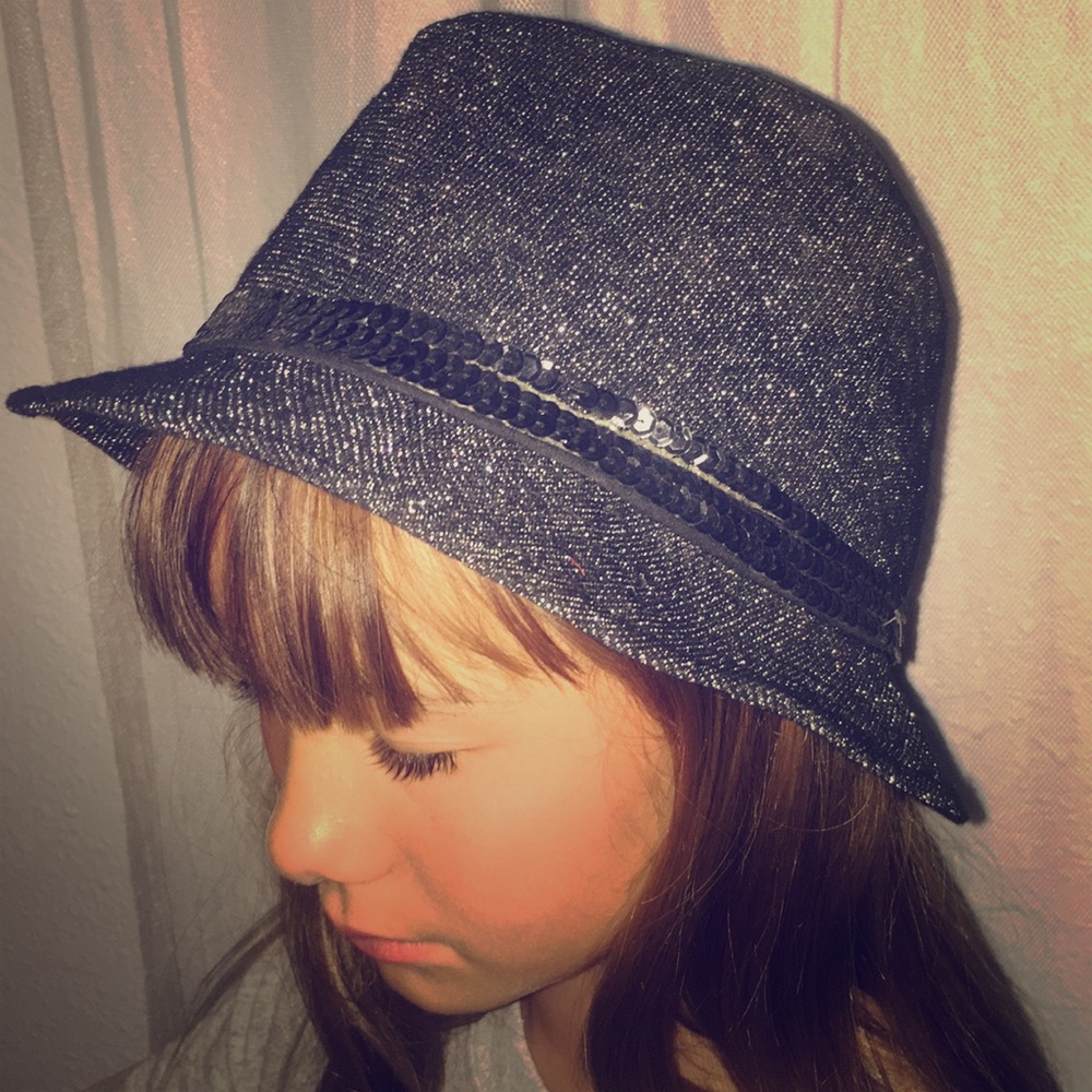 Black hat with sequins